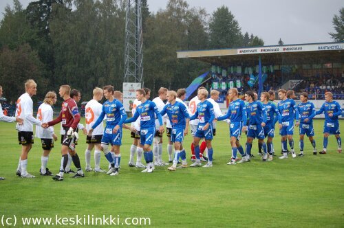 Joukkueet k&auml;tteliv&auml;t