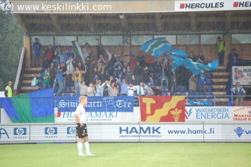 Sinikaarti ekstaasissa