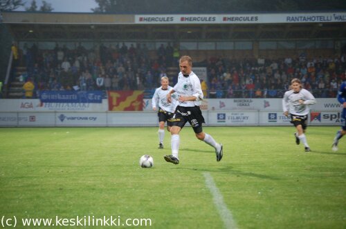 Hakan hy&ouml;kk&auml;yskolmio